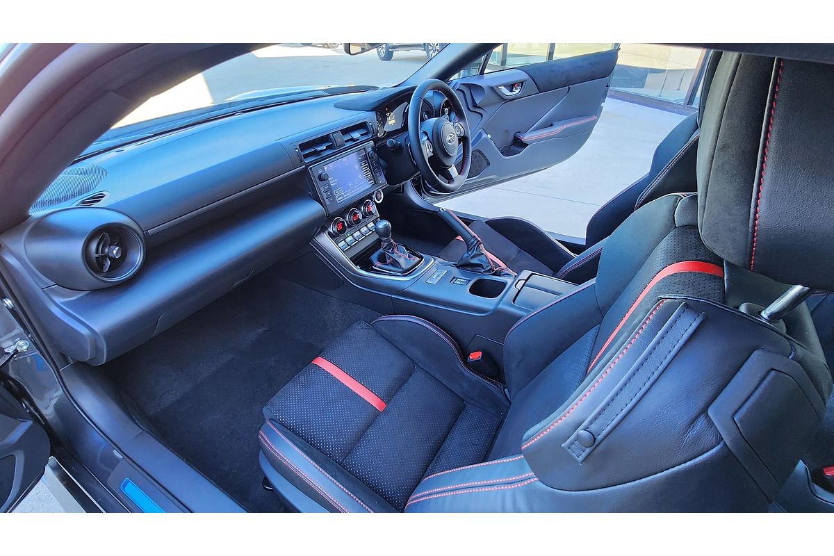 2024 Subaru BRZ S ZD8