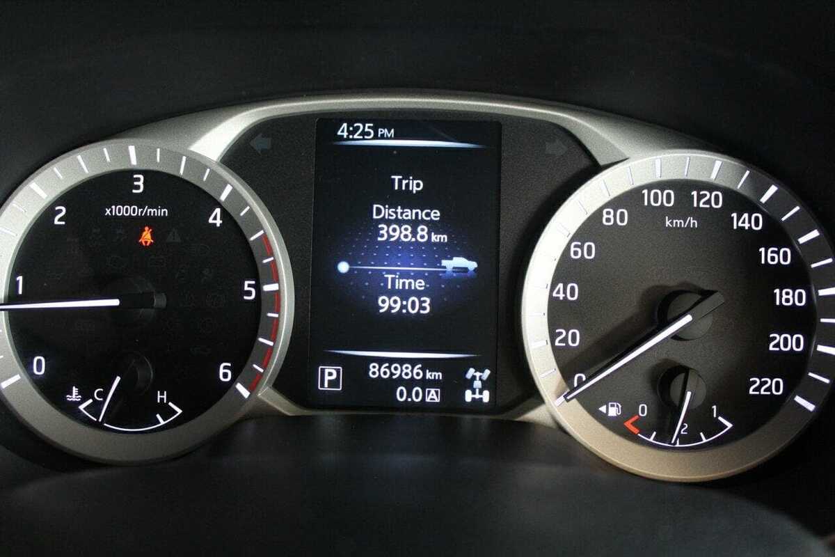 2016 Nissan NAVARA ST-X D23 Series 2