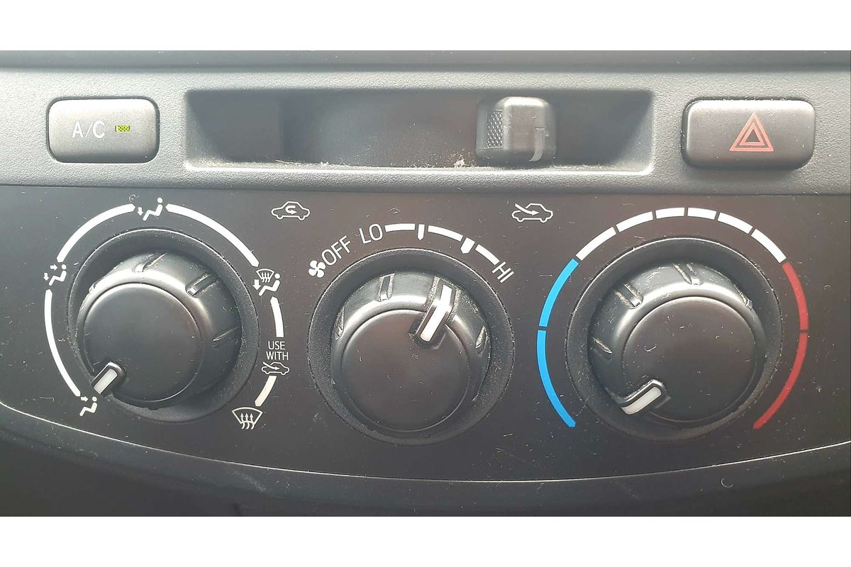 2014 Toyota Hilux Workmate TGN16R Rear Wheel Drive