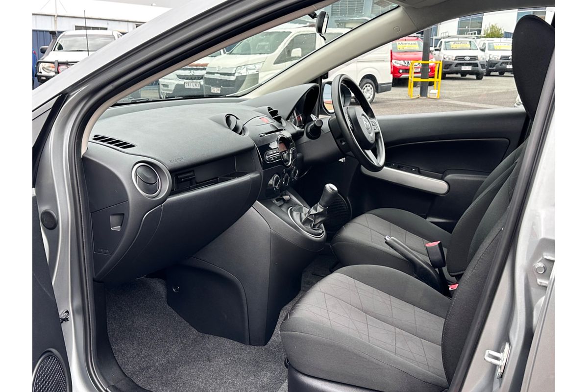 2013 Mazda 2 Neo Sport DE Series 2