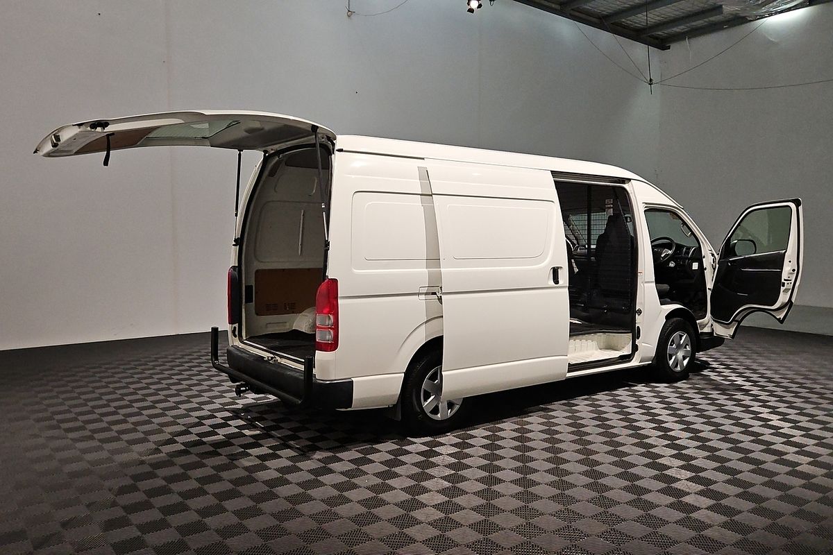 2018 Toyota Hiace KDH221R