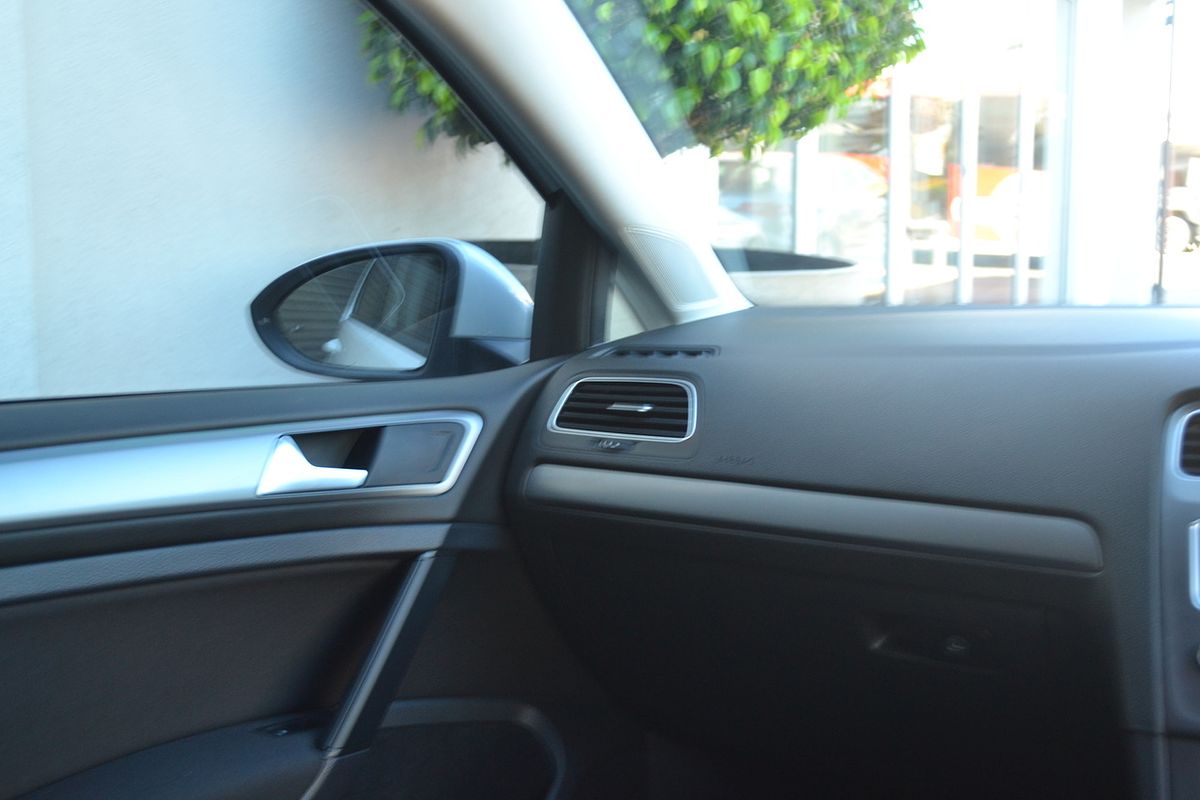 2015 Volkswagen Golf 90TSI 7
