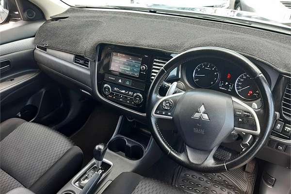 2012 Mitsubishi OUTLANDER LS (4x2) ZJ