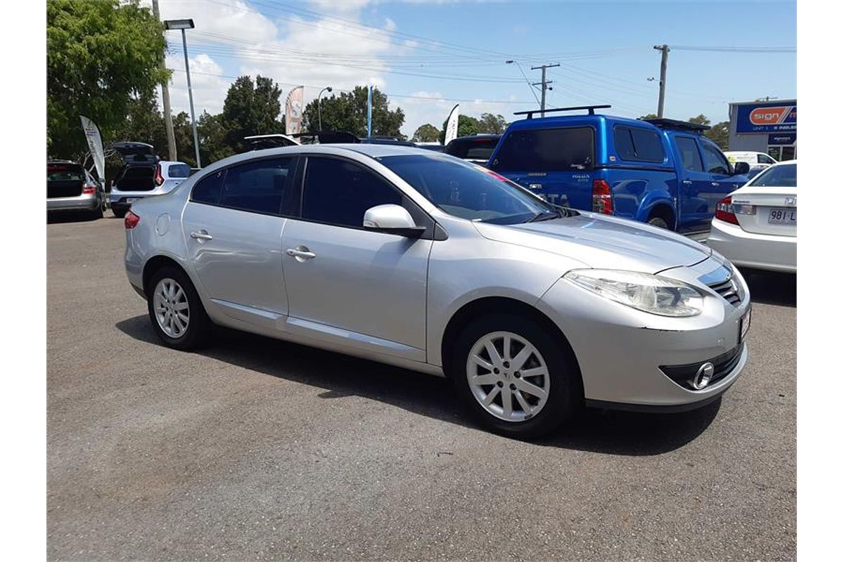 2011 Renault FLUENCE DYNAMIQUE X38