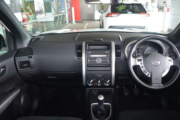 2011 Nissan X-TRAIL ST T31