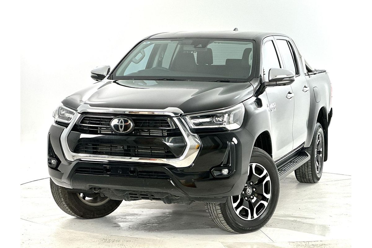 2023 Toyota Hilux SR5 GUN126R 4X4