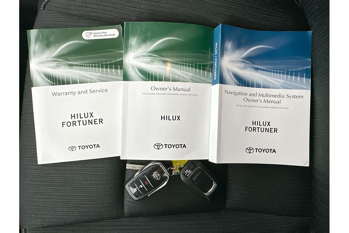 2023 Toyota Hilux SR5 GUN126R 4X4