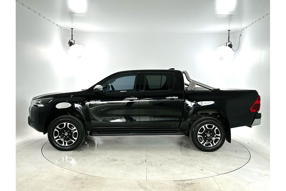 2023 Toyota Hilux SR5 GUN126R 4X4