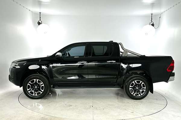 2023 Toyota Hilux SR5 GUN126R 4X4