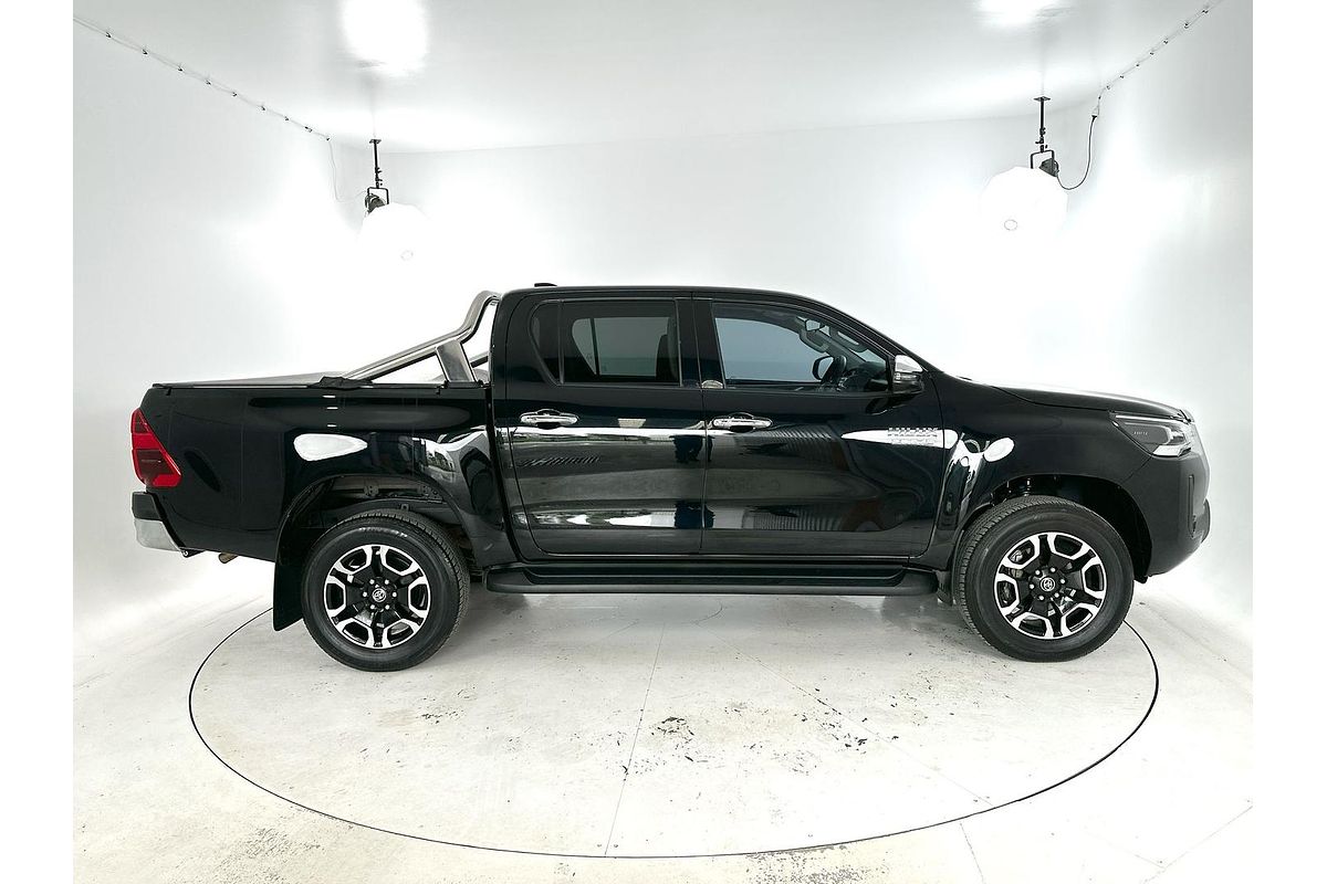 2023 Toyota Hilux SR5 GUN126R 4X4