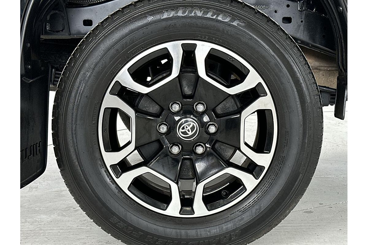 2023 Toyota Hilux SR5 GUN126R 4X4