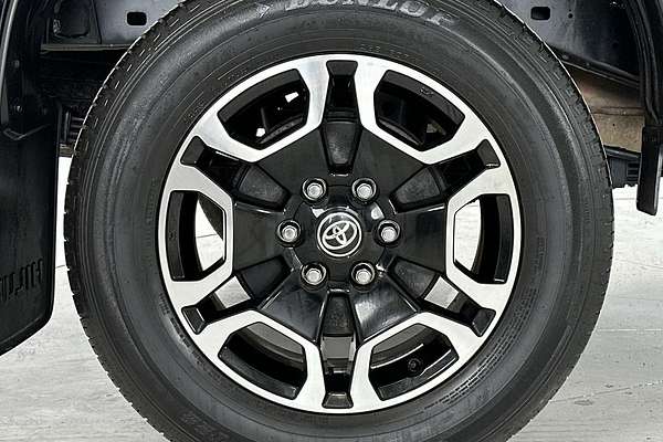 2023 Toyota Hilux SR5 GUN126R 4X4