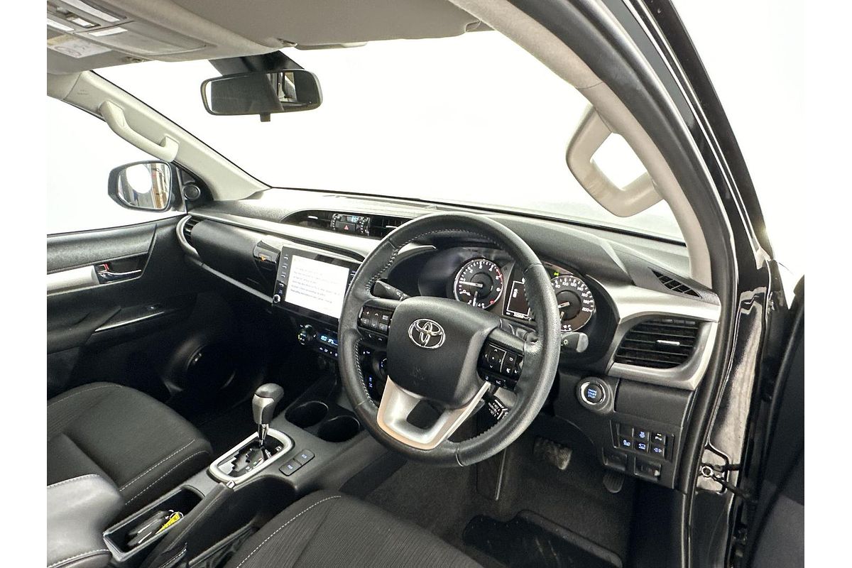 2023 Toyota Hilux SR5 GUN126R 4X4