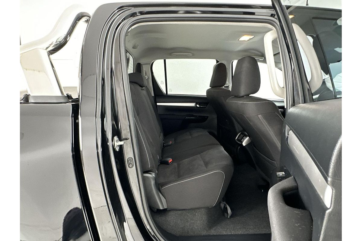 2023 Toyota Hilux SR5 GUN126R 4X4