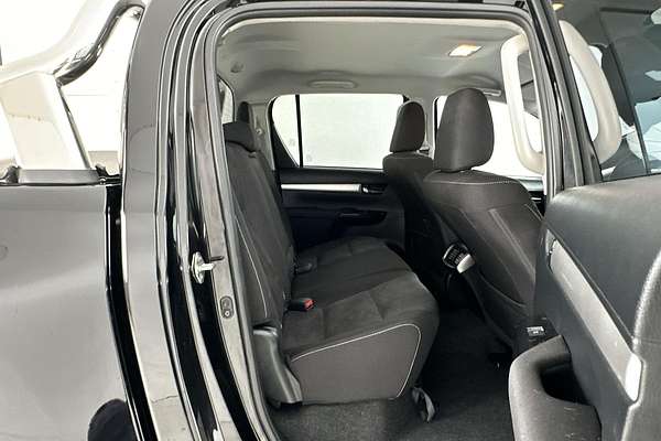 2023 Toyota Hilux SR5 GUN126R 4X4