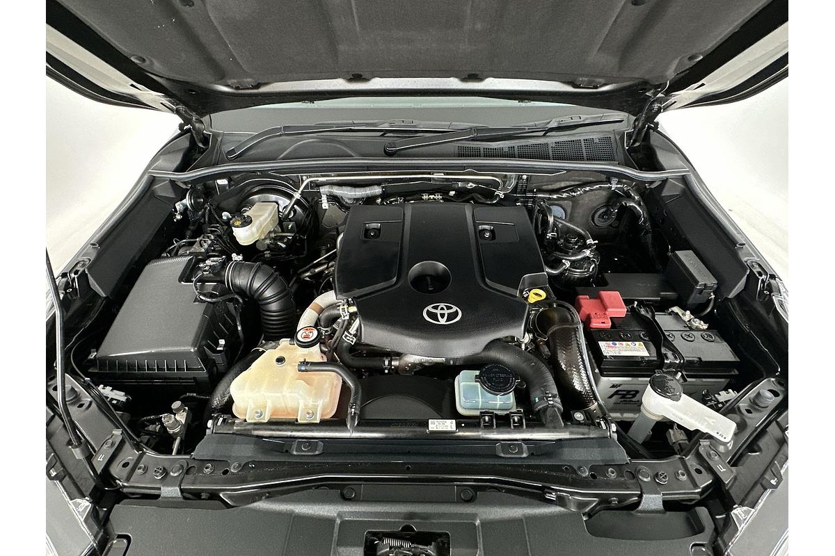 2023 Toyota Hilux SR5 GUN126R 4X4