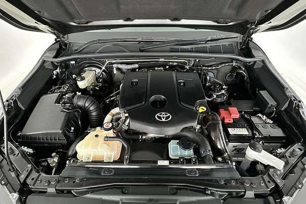 2023 Toyota Hilux SR5 GUN126R 4X4