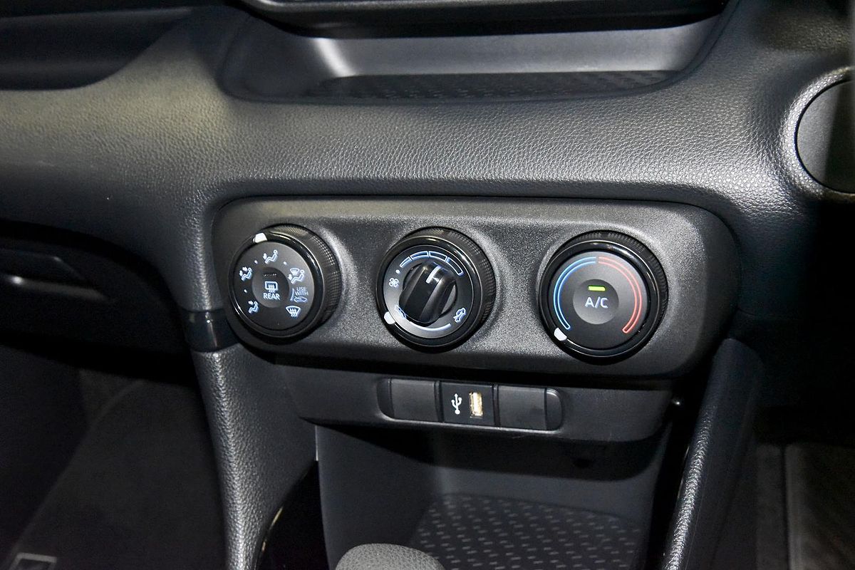 2022 Toyota Yaris Ascent Sport MXPA10R