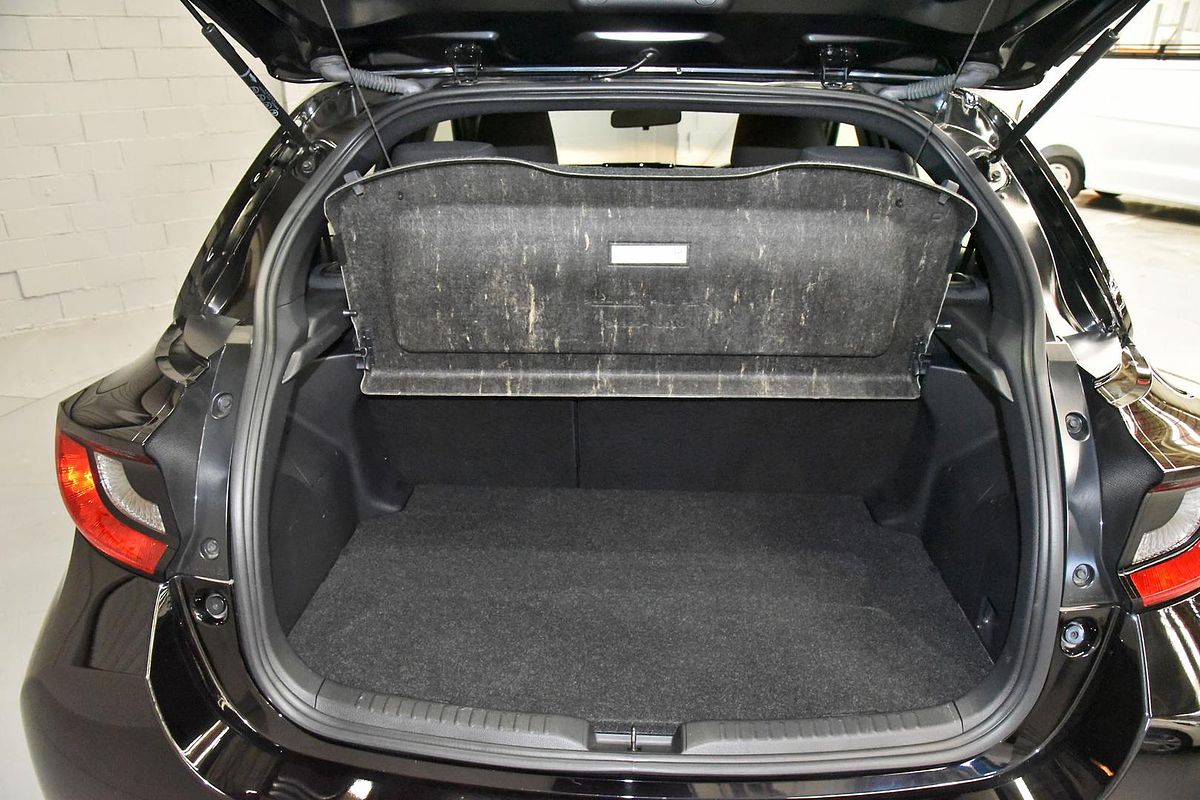 2022 Toyota Yaris Ascent Sport MXPA10R