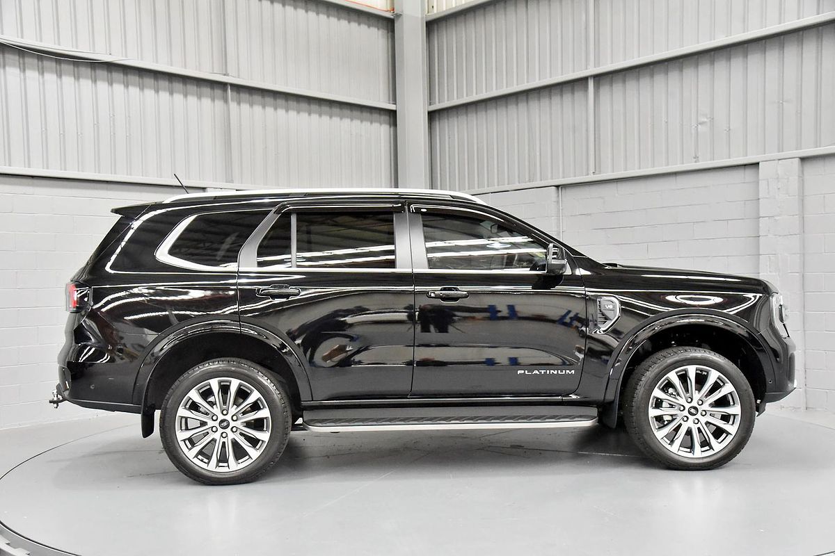 2024 Ford Everest Platinum