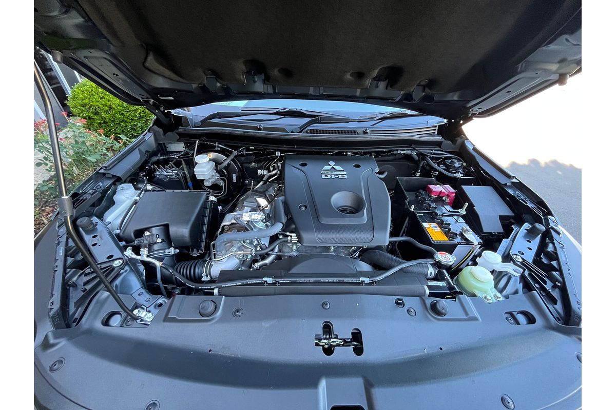 2023 Mitsubishi Triton GSR MR 4X4