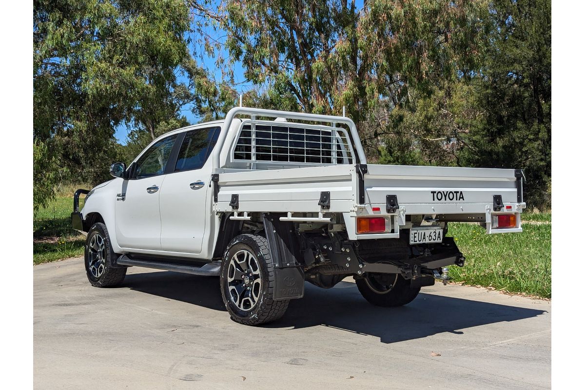 2022 Toyota HiLux SR5 GUN126R