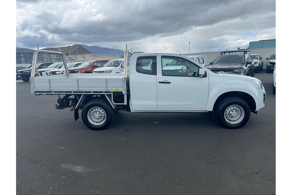 2018 Isuzu D-MAX SX High Ride Rear Wheel Drive