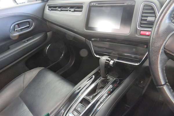 2015 Honda HR-V VTi-L