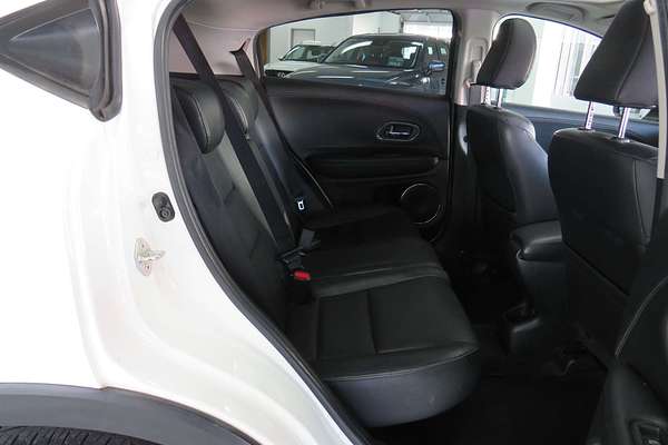 2015 Honda HR-V VTi-L