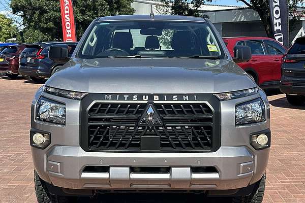 2024 Mitsubishi Triton GLX MV 4X4