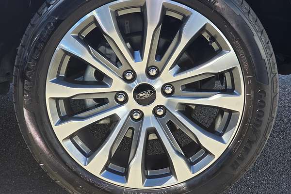 2023 Ford Everest Platinum