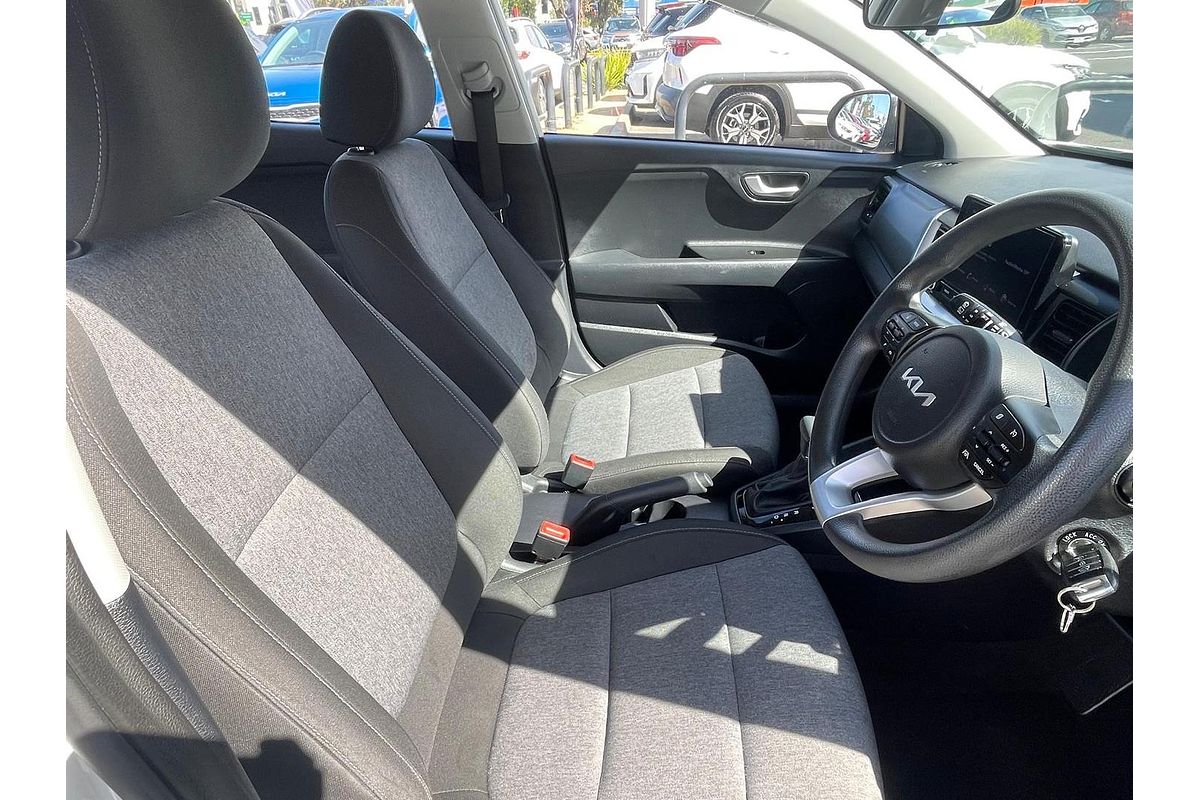 2023 Kia Stonic S YB