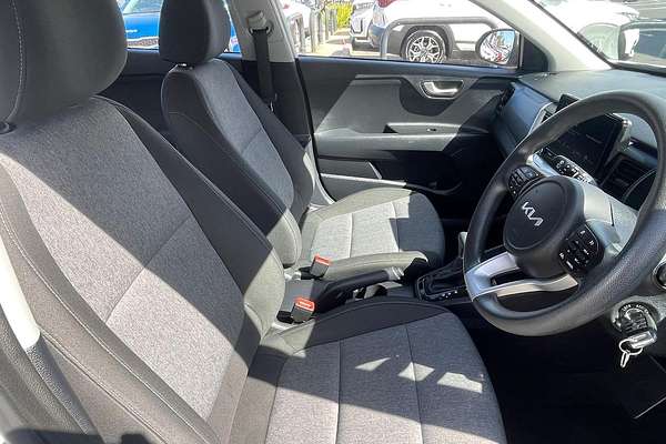 2023 Kia Stonic S YB