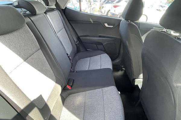 2023 Kia Stonic S YB