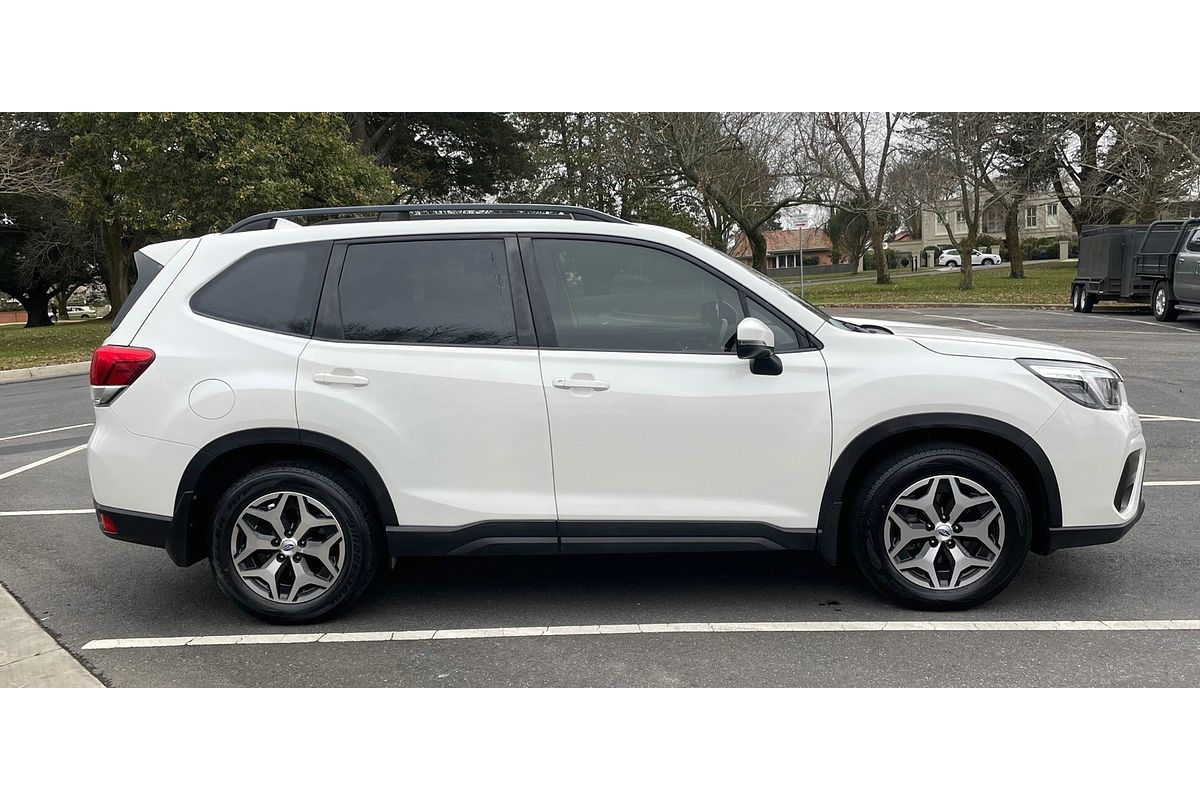 2021 Subaru Forester 2.5i Premium S5