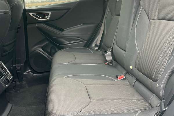 2021 Subaru Forester 2.5i Premium S5