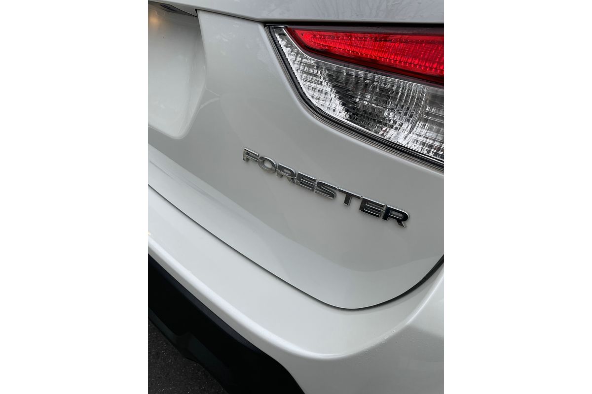 2021 Subaru Forester 2.5i Premium S5