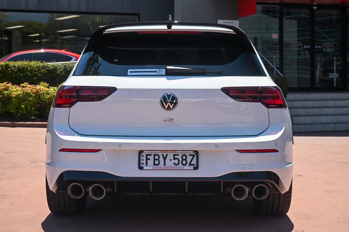 2023 Volkswagen Golf R 8