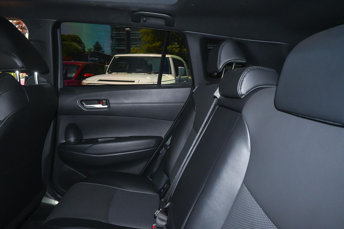 2023 Toyota Corolla Cross Atmos MXGH15R