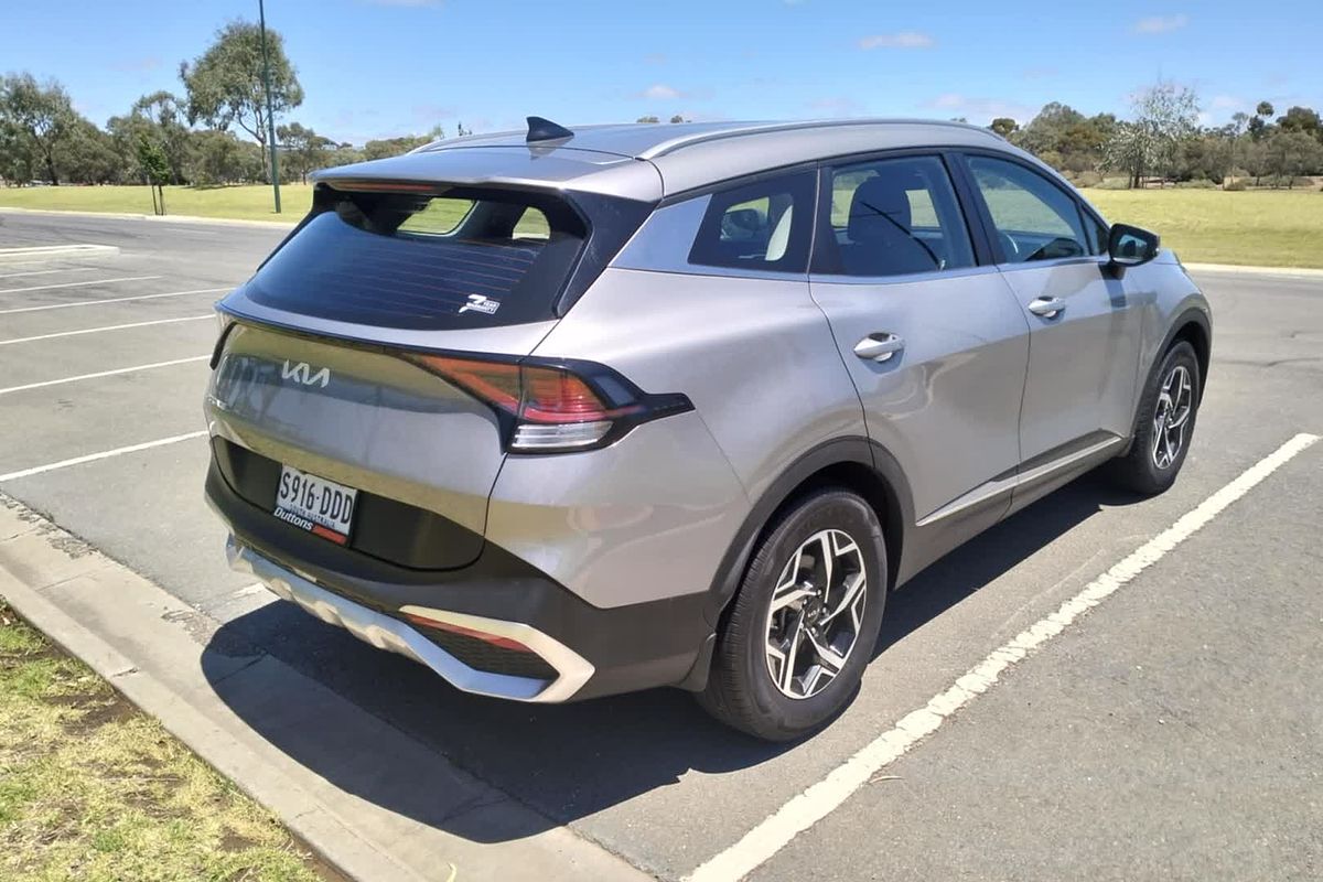 2022 Kia Sportage S NQ5