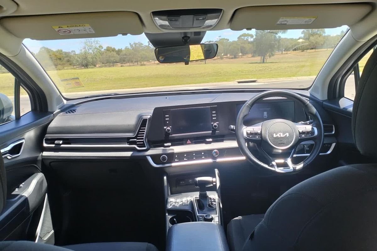 2022 Kia Sportage S NQ5