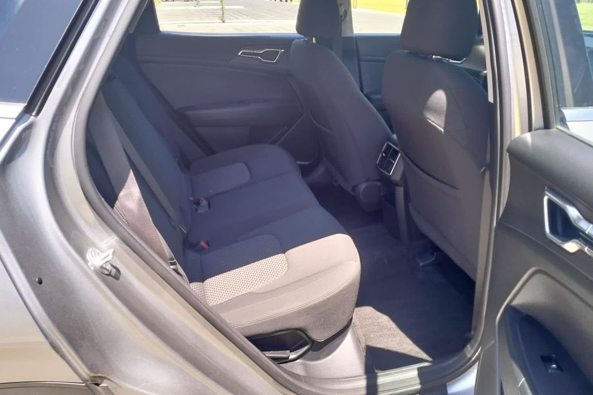 2022 Kia Sportage S NQ5