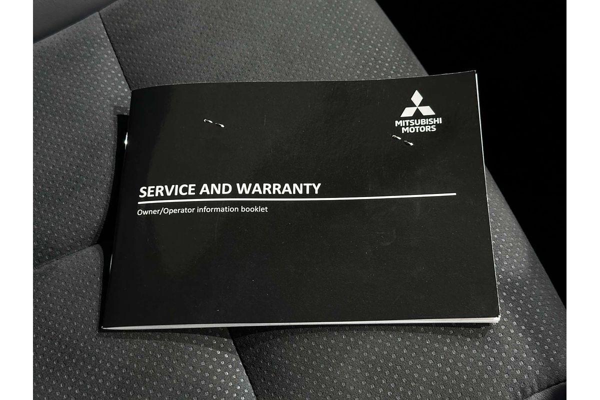 2023 Mitsubishi Eclipse Cross LS Black Edition YB