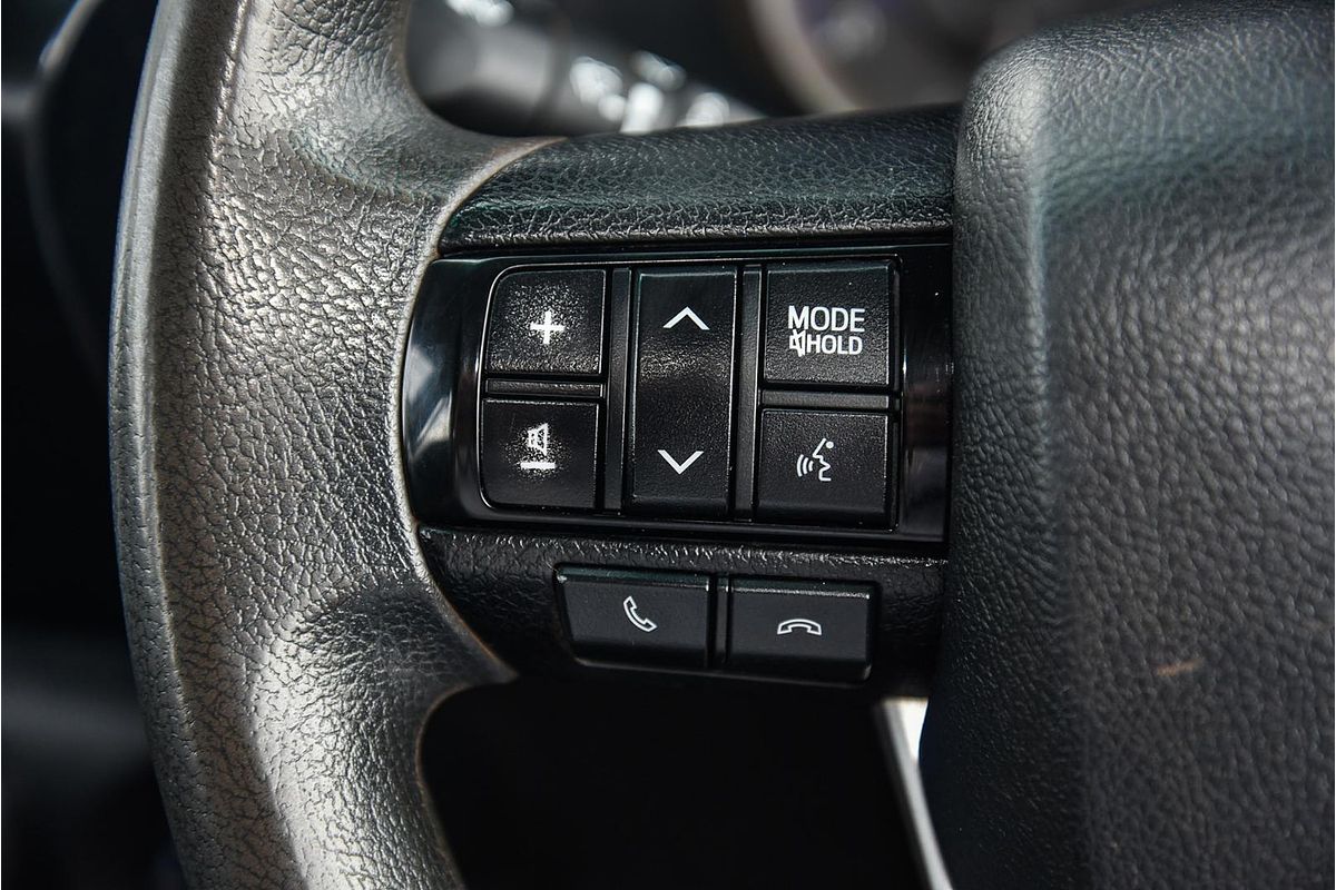 2019 Toyota Hilux SR GUN126R 4X4