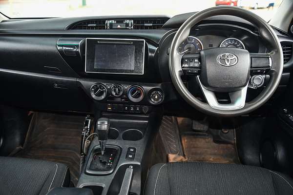2019 Toyota Hilux SR GUN126R 4X4
