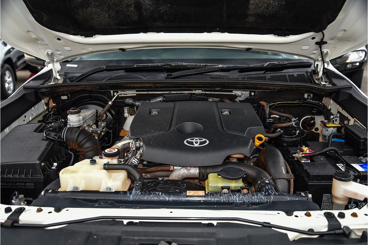 2019 Toyota Hilux SR GUN126R 4X4
