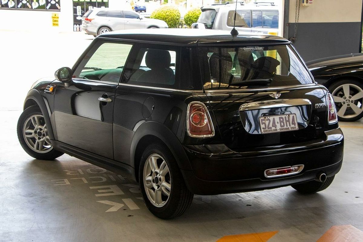 2011 MINI Hatch Cooper R56 LCI