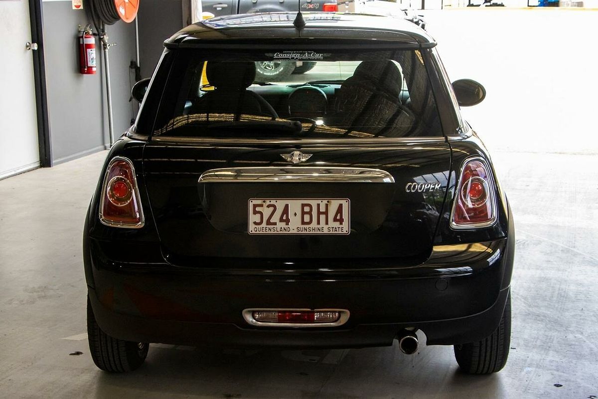 2011 MINI Hatch Cooper R56 LCI