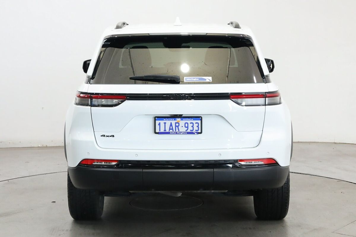 2023 Jeep Grand Cherokee Night Eagle WL