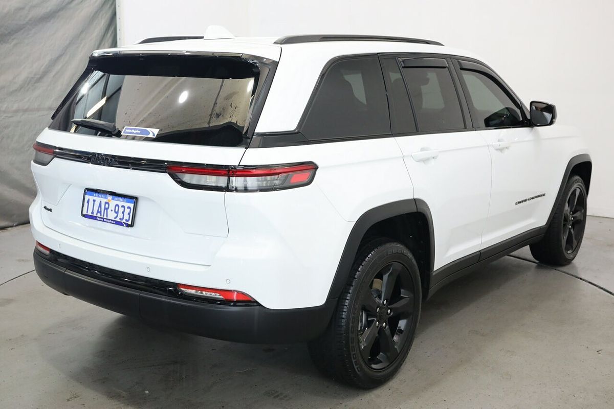 2023 Jeep Grand Cherokee Night Eagle WL